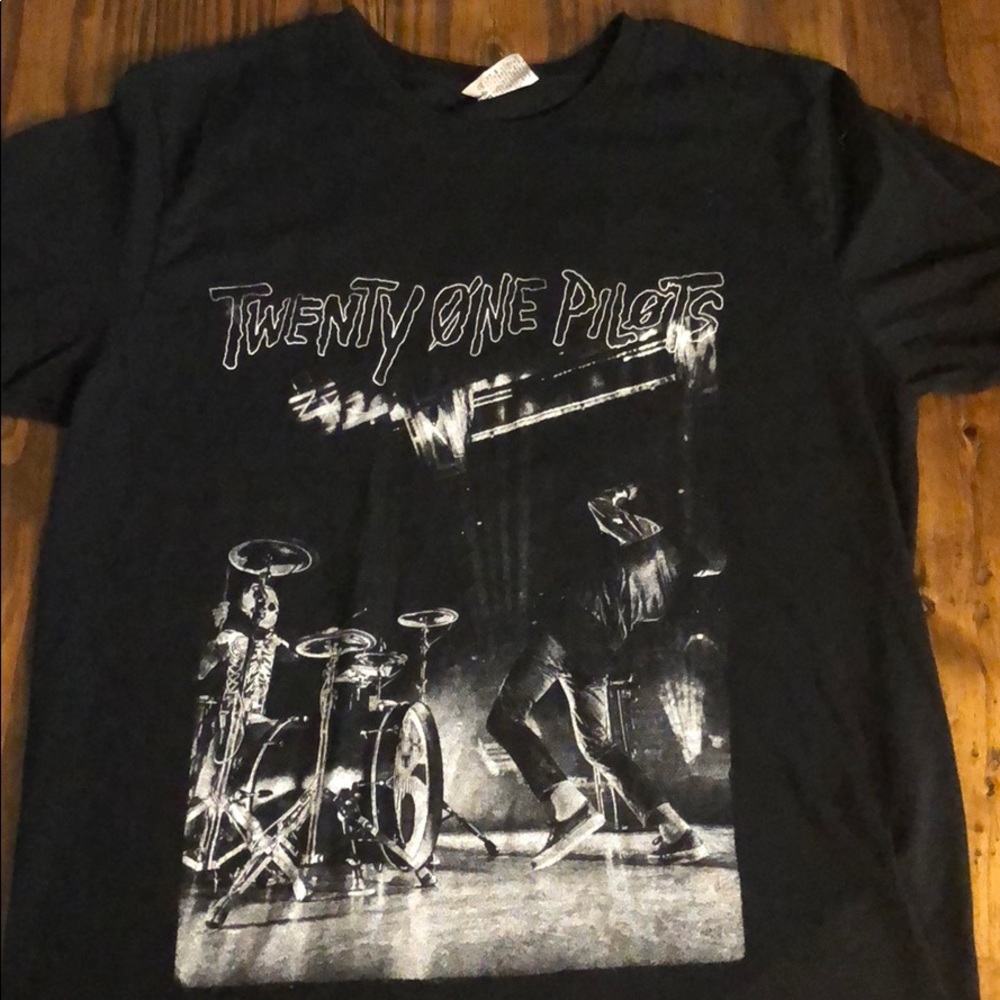 Twenty One Pilots Tee
